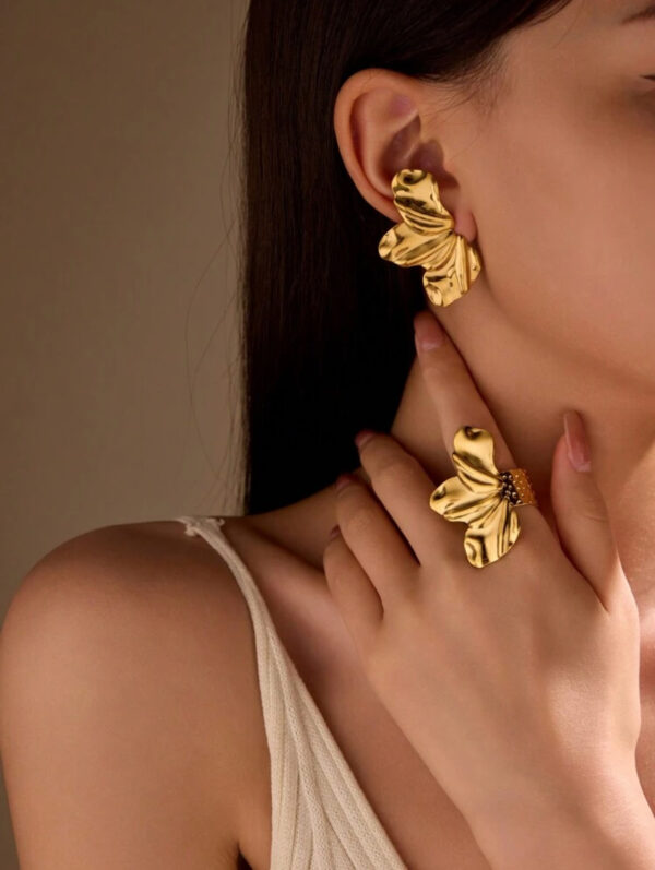 Half Flower Shaped Earrings