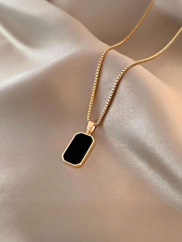 Rectangle Pendant Necklace