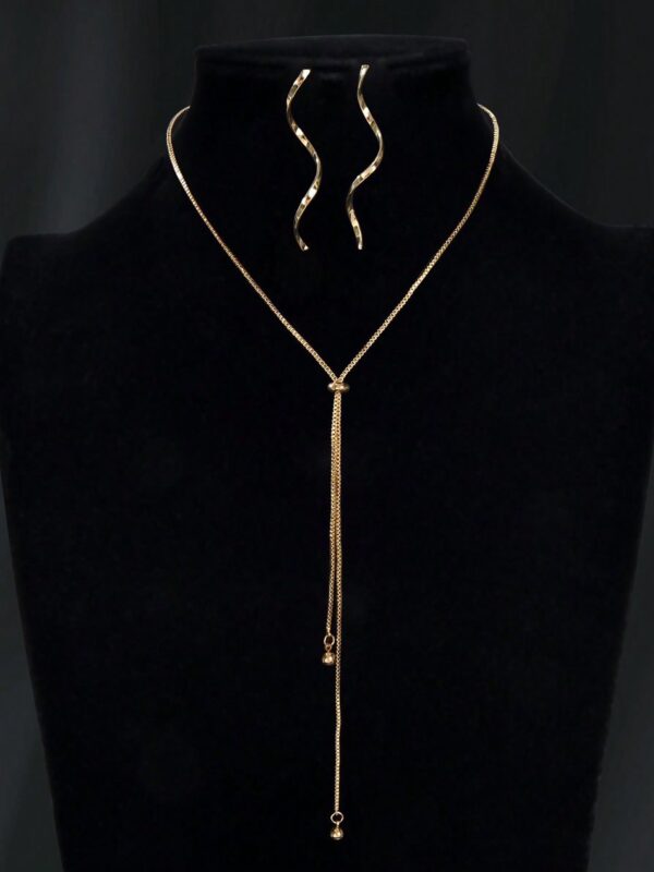 Minimalist Necklace Set