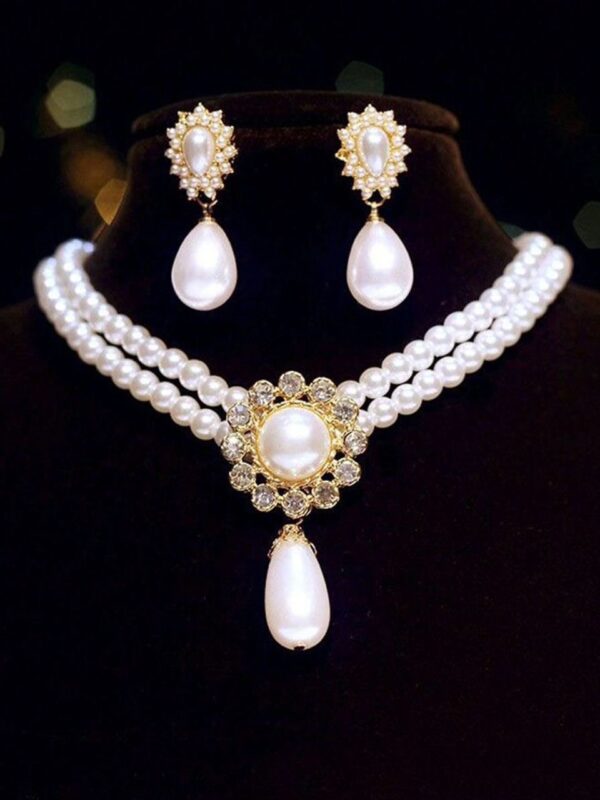 Pearl Necklace Set
