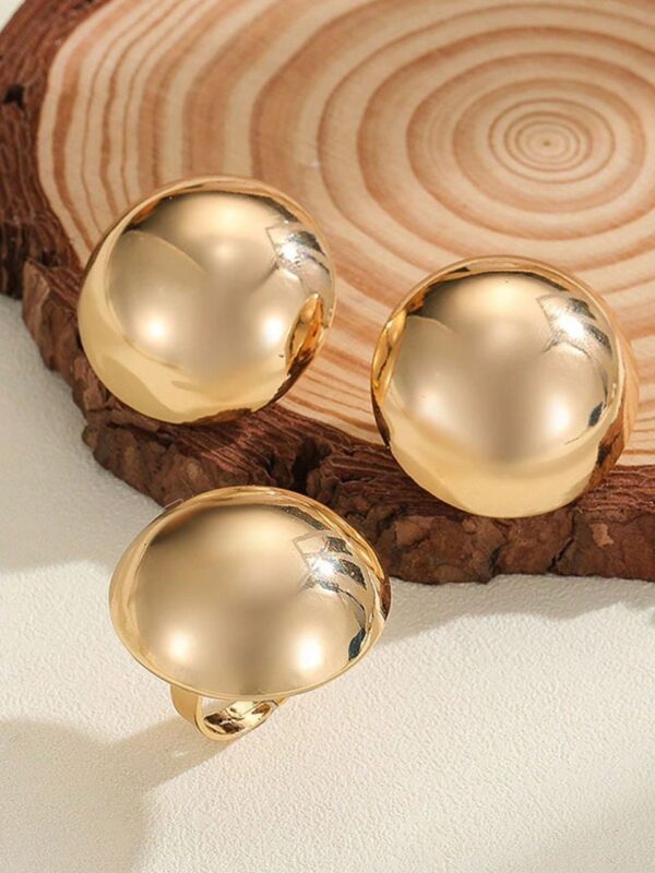 Beautiful Earring Set